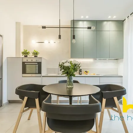 Stylish 2-bdr In Centre Of By The Homis Athens